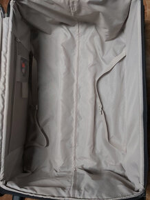 Prodám málo používaný velký textilní černý kufr Samsonite - 7