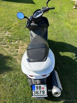 Skútr Yamaha Majesty 125 - 7