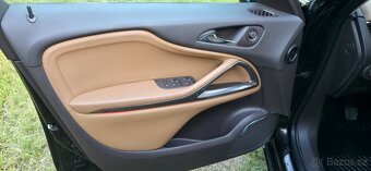 Zafira Tourer - 7