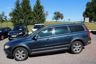 Volvo XC70 2,4 D5 136kW 4x4, serviska, koup.ČR - 7