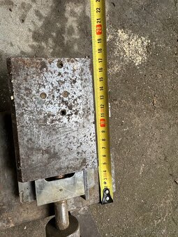 Suport, kuličkový posuv,univerzala 250,160,130 - 7