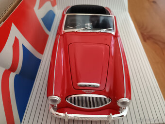 1:18 ERTL - Austin - Healey 3000 MARK II (1961) - 7