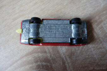 Matchbox Streakers No. 40 Vauxhall Guildsman - 7