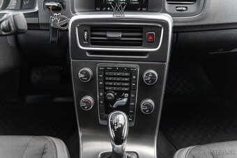 Volvo S60 D4 2.0L Drive-E Kinetic Geartronic - 7