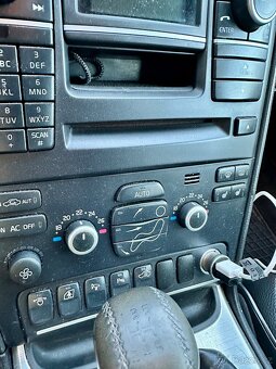 Volvo XC90 D5 manuální převodovka - 7