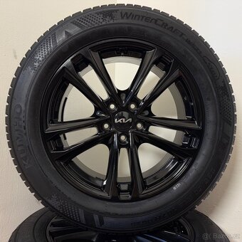 NOVÁ KIA SORENTO IV 5x114,3 R18 ET49,5+ZIMNÍ 235/60R18 - 7