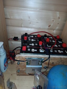 Ostrovní fotovoltaický systém 24v - 7