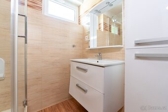 Pronájem bytu se zahradou - REZERVOVÁNO - 7