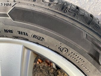 Mercedes w245 w169 sada letní kola alu disky 205 55 16 - 7