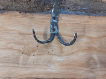 Věšák na oblečení - 7