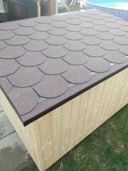 Nová zateplená psí bouda - 7