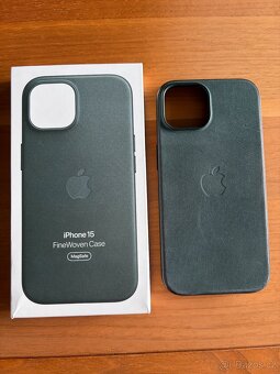 Prodám iPhone 15 128GB černý - 7