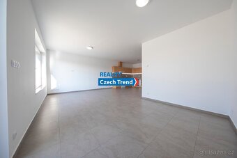 Pronájem rodinného domu, 143m2 - Šípková ulice - Olomouc - 7