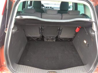 Ford C-max 2.0 TDCI 100kw BEZ PŘEPISU limitovaná edice - 7