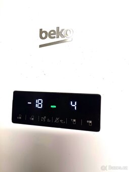 Nová lednice BEKO NeoFrost 203 cm, ZÁRUKA - 7