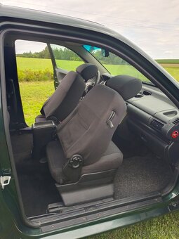 Land Rover Freelander 2.0 TD - 7