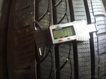 Zimní 215/60/17  215/60R17 - 7