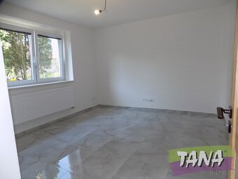 Prodej rodinného domu o dispozici 3+1 po kompletní vnitřní r - 7