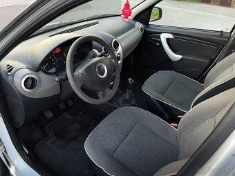 Prodám Dacia Logan MCV 1.6 2012 po STK - 7