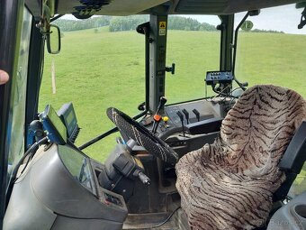 New Holland TM140 - 7