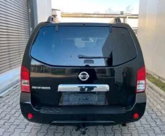 Nissan Pathfinder 3,0dCi 170kw - 7