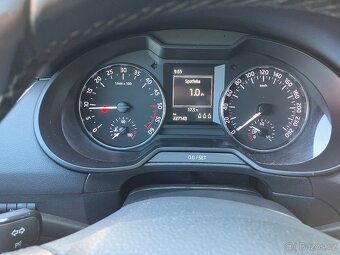 Škoda Octavia 3 1,6 tdi      bez AdBlue - 7