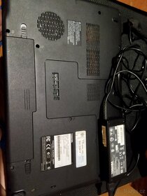 TOSHIBA SATELLITE C660-1LK - 7