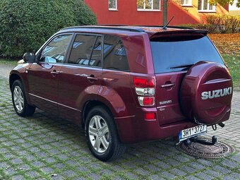 Suzuki Grand Vitara 1.9 DDiS 95kW Kůže Xenony Šíbr Tažné 2t - 7