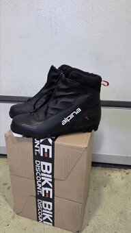 Alpine běžecké  boty vel. 42 a 44 - 7