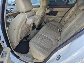 Jaguár XF 3.0 TDV6 vada motoru - 7