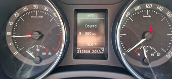 Škoda Superb 2.0 TDI Elegance - 7