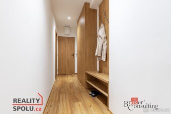 Pronájem, byty/2+kk, 56 m2, sídliště Nádražní 1153, 68401 Sl - 7