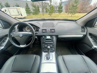 VOLVO XC90 2.4D5 147KW 4x4 -7MÍST-AUT-KŮŽE-TAŽNÉ-DPH-156Tkm - 7