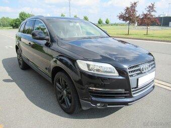 AUDI Q7 3.0TDi DSG - 7