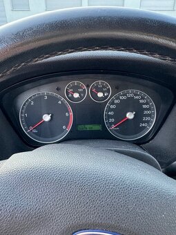 Ford Focus 1.6 TDI - 7