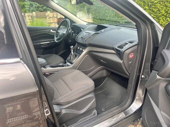 Ford Kuga 1.5i 110 kw najeto 73tis.km jeden majitel v ČR - 7
