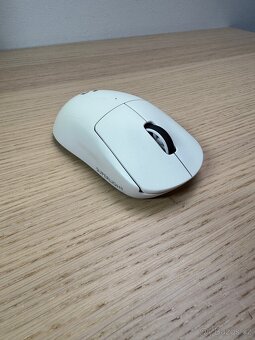 Logitech G Pro X Superlight herní myš bílá - 7