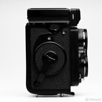 Yashica Mat-124 G (po servisu) - 7