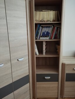 Studentský nábytek - 7