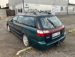 Prodám čtyřkolku Subaru Legacy r. 2005, benzín - 7