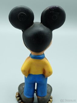 Napodobenina "Mickey Mouse". - 7