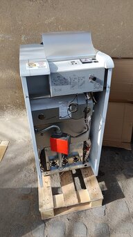 Prodám stacionární plynový kotel Protherm 30 - 7