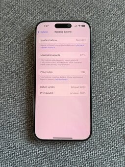 Apple iPhone 15 Pro 256 GB Přírodní Titan - 7