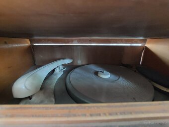 Starožitné rádio - Tesla 1106A "Maestro II" - 7