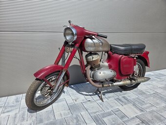 Jawa 250/559 panelka s TP - 7