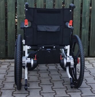 Elektrický invalidní vozík - 7