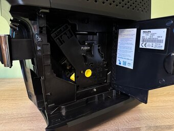 Kávovar Philips 3200 LatteGo - 7