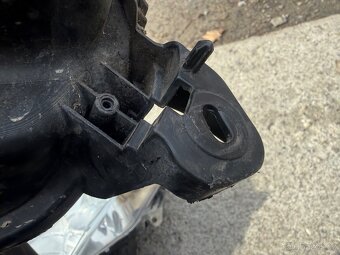 Přední světla Opel  astra H - 7