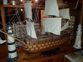 Model dřevěné třípatrové bitevní lodě La Bretagne - 7