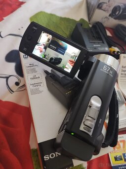Sony handycam DSR-SX 21E - 7